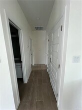 1801 W Violet Dr in Pharr, TX - Building Photo - Building Photo