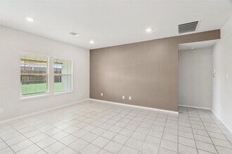 9701 Kensley Rose Dr in Killeen, TX - Building Photo - Building Photo