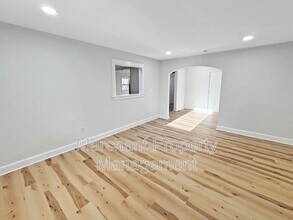 8 E Sable Ct in Greenville, SC - Building Photo - Building Photo