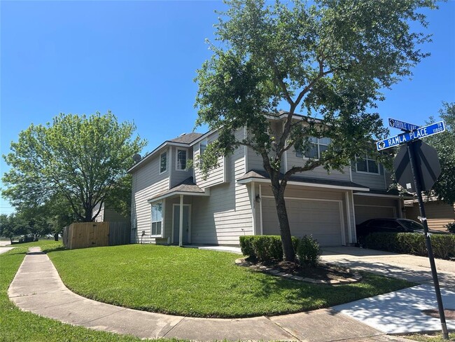 12438 Oriole Lake Way in Houston, TX - Foto de edificio - Building Photo