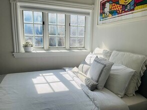 17 Willow St in Boston, MA - Foto de edificio - Building Photo