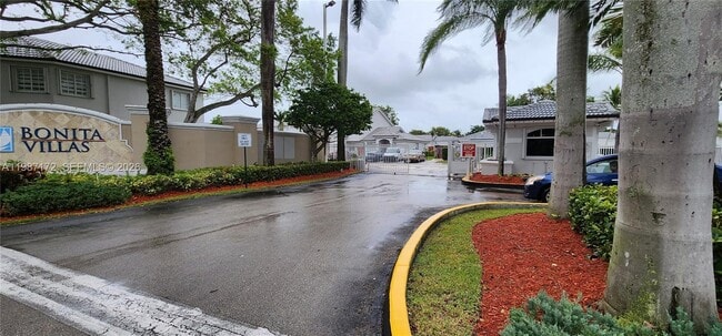 14133 SW 121st Pl in Miami, FL - Building Photo - Building Photo