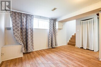 144 Overture Rd in Toronto, ON - Building Photo - Building Photo