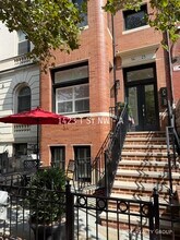 1423 T St NW in Washington, DC - Building Photo - Building Photo