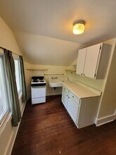 284 Pearl St in Eugene, OR - Building Photo - Building Photo