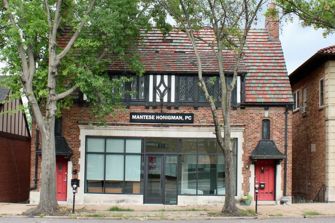 514 S Hanley Rd in Clayton, MO - Building Photo