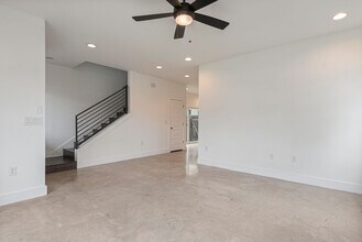 5006 Baker St in Austin, TX - Building Photo - Building Photo