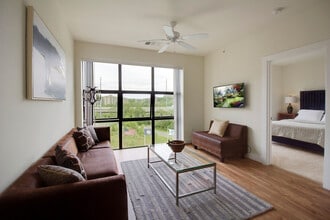 200 S Peyton St in Alexandria, VA - Building Photo - Building Photo