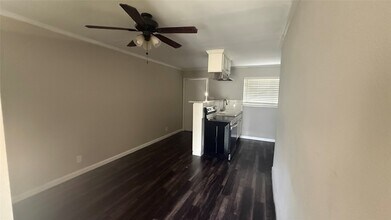 1660 Richmond Ave. in Houston, TX - Building Photo - Building Photo