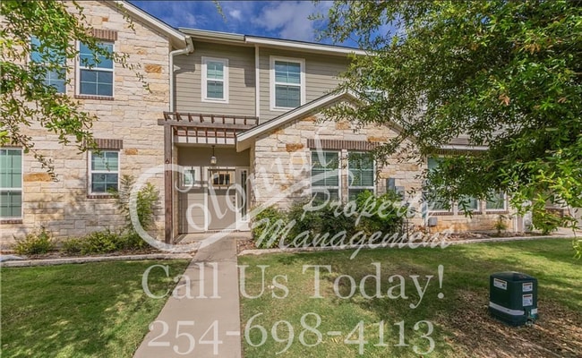 611 Westfield Blvd