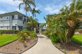 9641 Maureen Dr in Garden Grove, CA - Foto de edificio - Building Photo