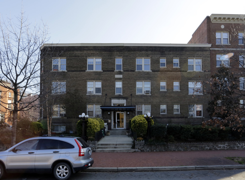 The Barbara of Capitol Hill in Washington, DC - Building Photo