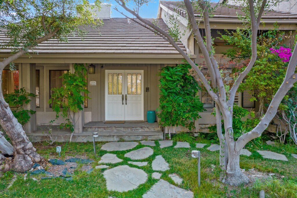 5 Bronco Ln Rentals in Bell Canyon, CA