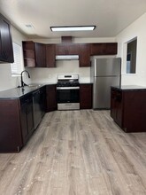 1762 Willis St in Redding, CA - Building Photo - Building Photo