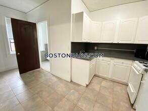 91 Westland Ave, Unit 411 in Boston, MA - Building Photo - Building Photo