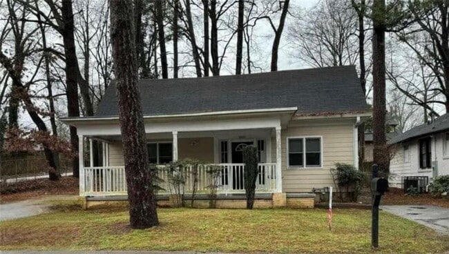 property at 1669 Olympian Way SW