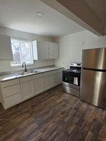 113 Lashmet Dr, Unit 4 in Sikeston, MO - Building Photo