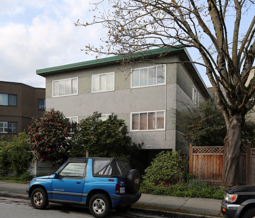 1045 W 13th Ave in Vancouver, BC - Building Photo