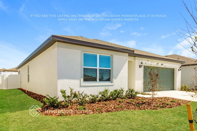 3688 Benham Rise Rd in Spring Hill, FL - Foto de edificio - Building Photo