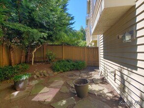 1027 NE 123rd St in Seattle, WA - Building Photo - Building Photo