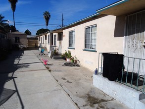 The Menlo Avenue Apartment Homes in San Diego, CA - Building Photo - Other