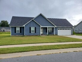 1660 Warren Way in Elizabeth City, NC - Building Photo