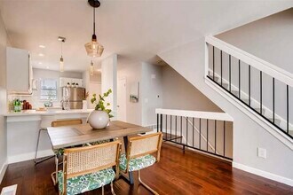 7476 E Arkansas Ave, Unit 3402 in Denver, CO - Foto de edificio - Building Photo