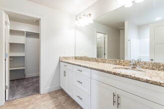 The Cove at Pleasant View in Pleasant View, UT - Foto de edificio - Interior Photo