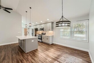 459 Holcomb Bridge Rd in Norcross, GA - Building Photo - Building Photo