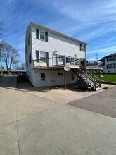 2003 W 33rd St-Unit -2003 in Sioux Falls, SD - Building Photo - Building Photo