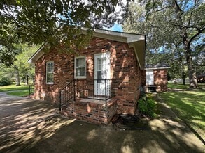 6000 River Rd in Washington, NC - Building Photo - Building Photo