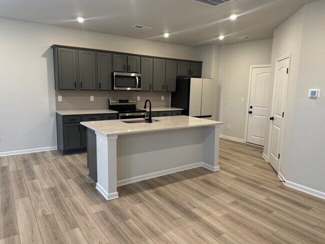 4817 Raspberry Knoll Dr in Charlotte, NC - Foto de edificio - Building Photo