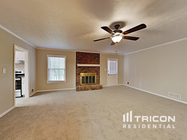 611 Greenview Ave SE in Conyers, GA - Building Photo - Building Photo