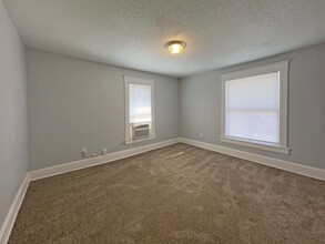 620 S Main Ave in Springfield, MO - Foto de edificio - Building Photo