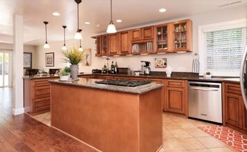 15146 Chelsea Dr in San Jose, CA - Building Photo - Building Photo