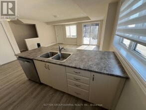 903 Nautilus Private in Ottawa, ON - Building Photo - Building Photo