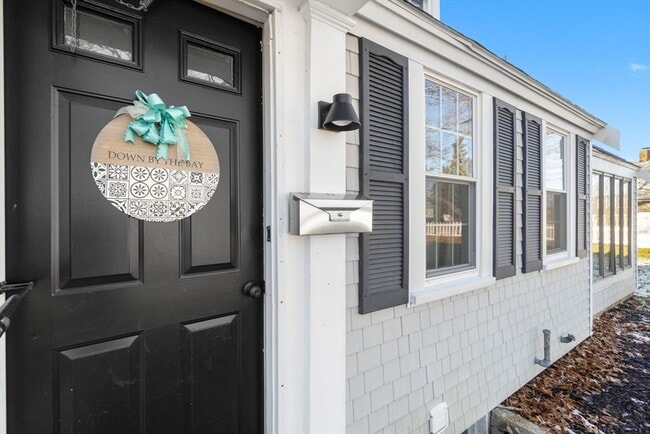 32 Woodside Ave in Wareham, MA - Building Photo - Building Photo