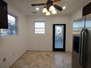 1933 4th St NE in Washington, DC - Foto de edificio - Building Photo