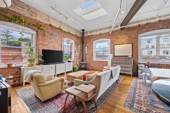 property at 150 Lincoln St