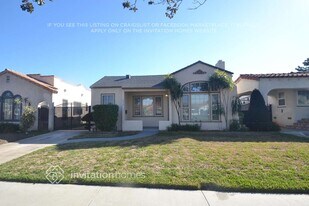 1932 W 84th Pl in Los Angeles, CA - Building Photo