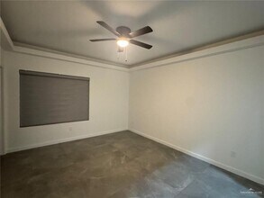 13 Yuma Ave in McAllen, TX - Building Photo - Building Photo