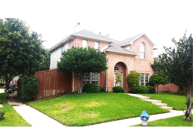 1717 Arbor Creek Dr