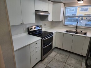 3001 S Pines Dr in Largo, FL - Foto de edificio - Building Photo