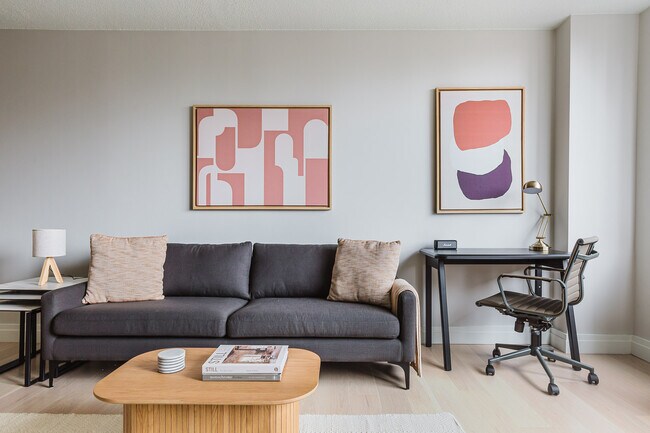 155 E 31st St in New York, NY - Foto de edificio - Building Photo