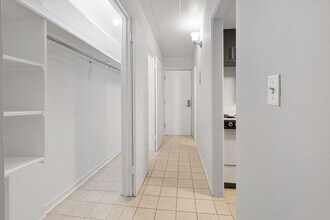 6012 N Kenmore Ave in Chicago, IL - Building Photo - Building Photo