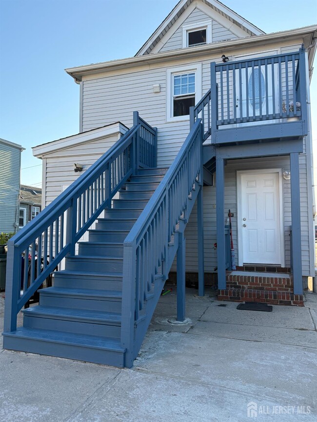 9 Christopher St in Carteret, NJ - Building Photo - Building Photo