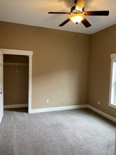 2 Monticello Village Dr, Unit 302 in Weaverville, NC - Building Photo - Building Photo