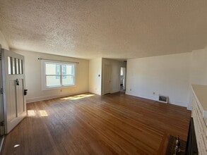 2404 Ave A in Scottsbluff, NE - Building Photo - Building Photo