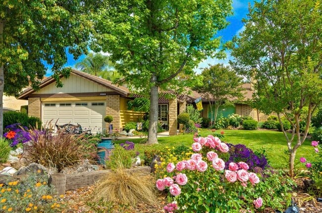 property at 1483 Carlisle Ct