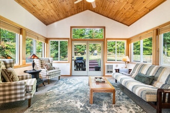 99 Mittenwald Strasse in Bartlett, NH - Building Photo - Building Photo